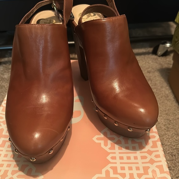 Gianni Bini Chunky Clogs EUC - Picture 3 of 3